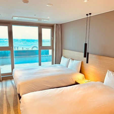 Saint Beach Hotel Чеджу Екстериор снимка