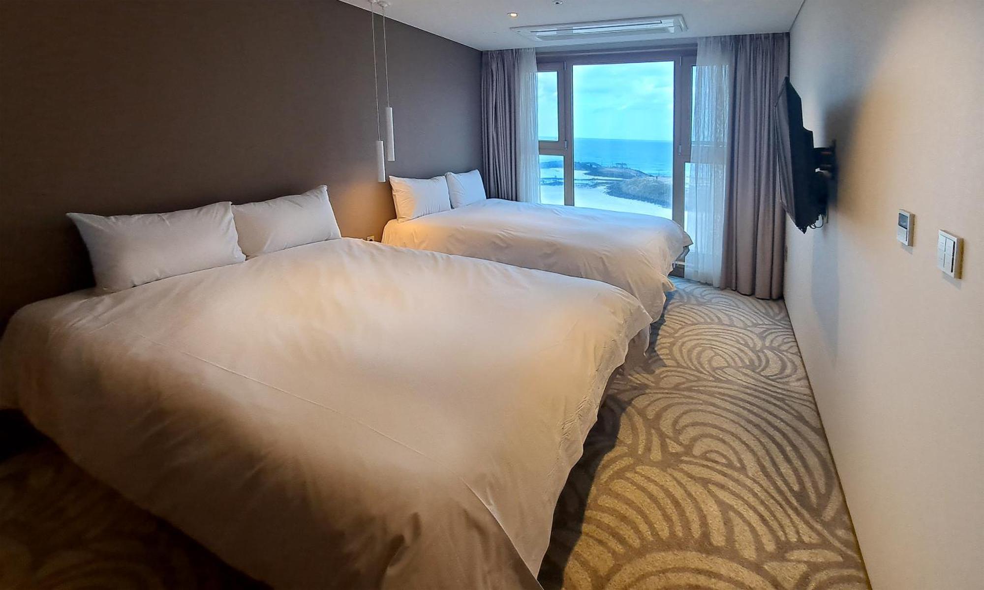 Saint Beach Hotel Чеджу Екстериор снимка