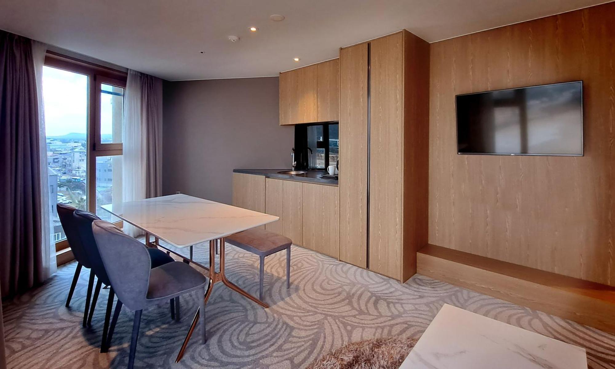 Saint Beach Hotel Чеджу Екстериор снимка