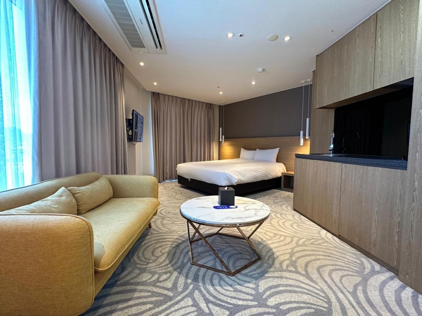 Saint Beach Hotel Чеджу Екстериор снимка