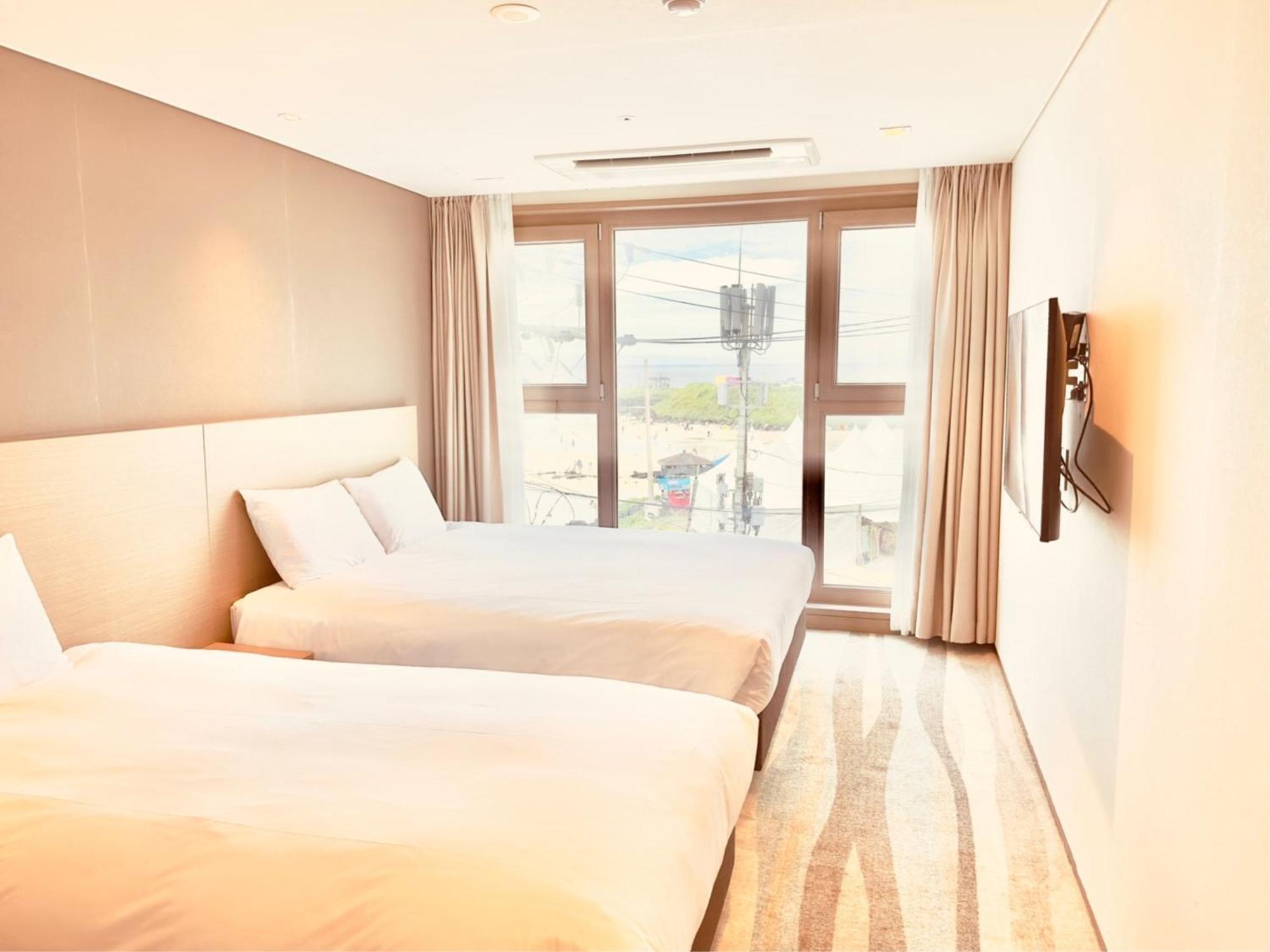 Saint Beach Hotel Чеджу Екстериор снимка